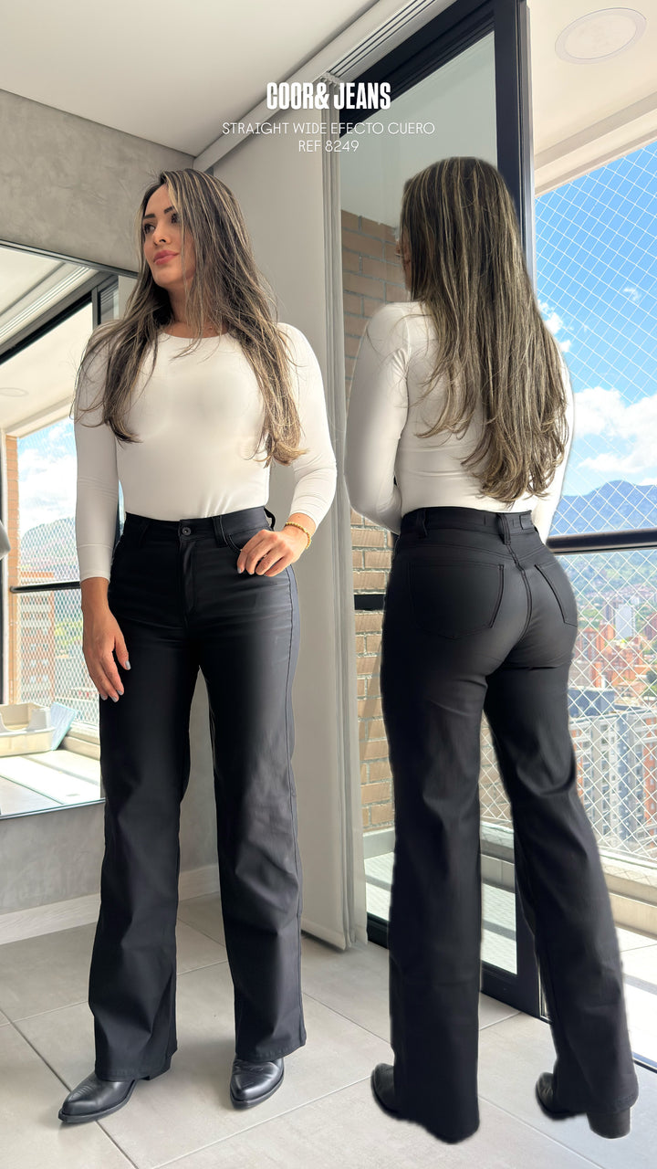 STRAIGHT WIDE STRETCH EFECTO CUERO