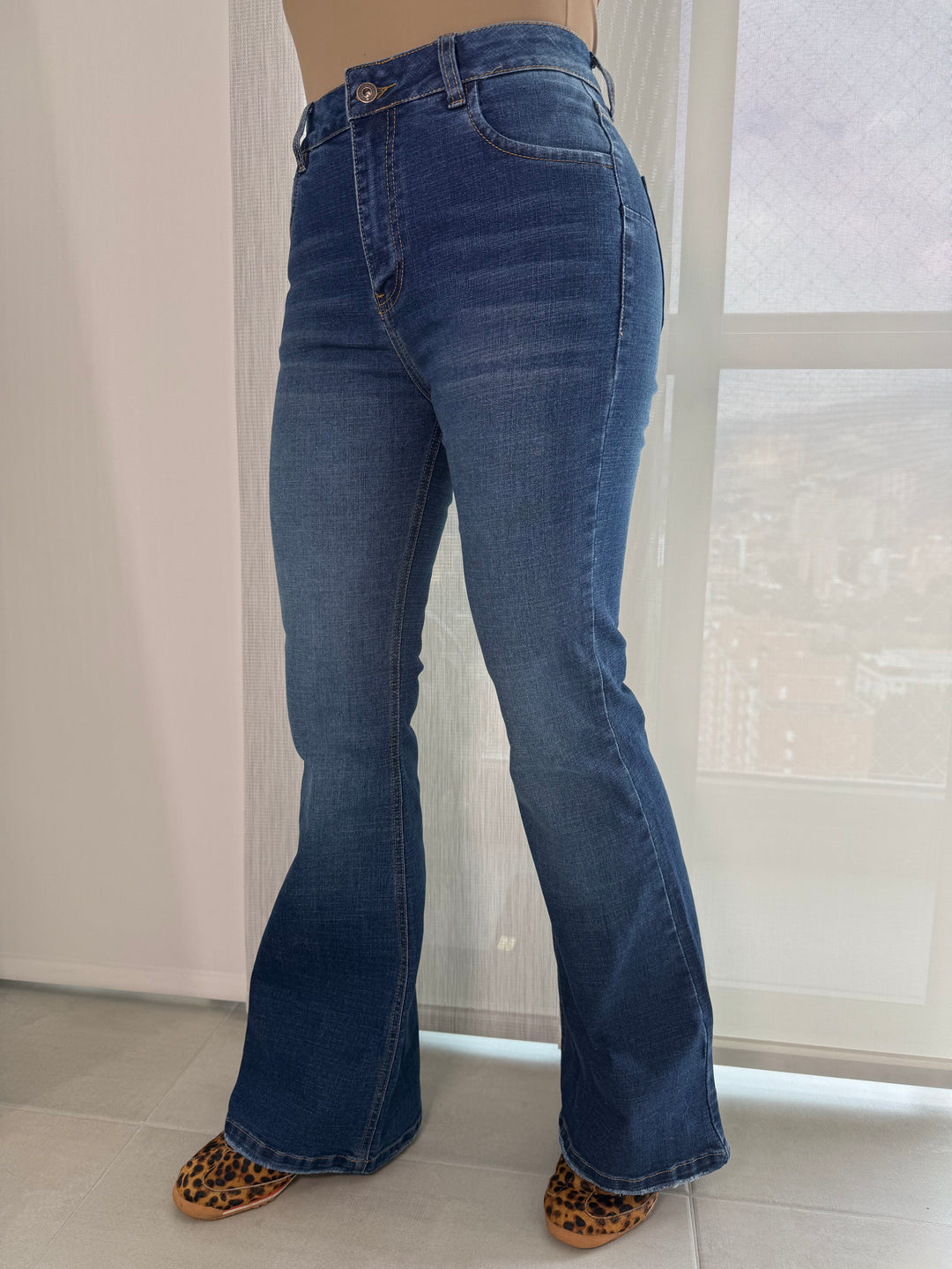FLARE STRETCH