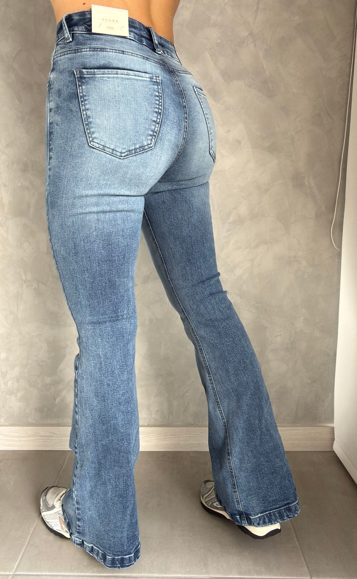 FLARE STRETCH