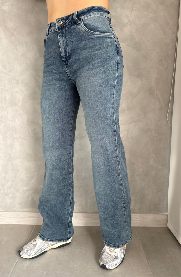 STRAIGHT WIDE STRETCH