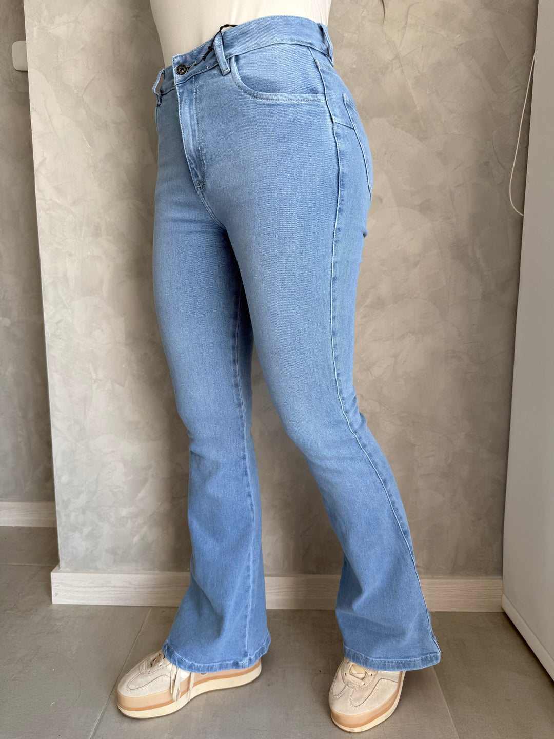 FLARE STRETCH